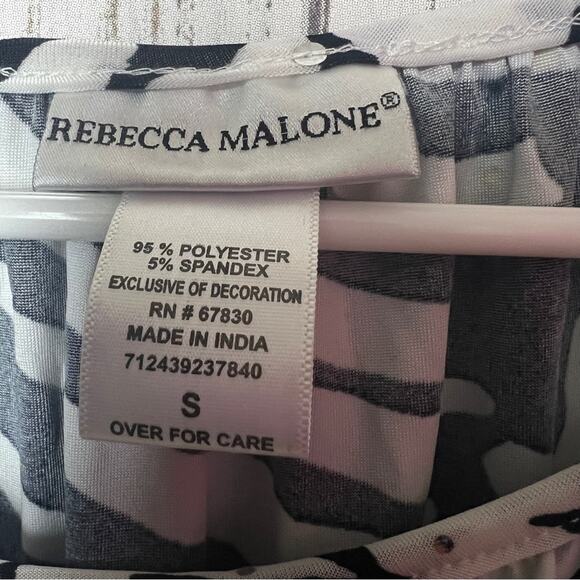 Rebecca Malone Women’s Black and White Shimmer Stretch 3/4 Sleeve Print Blouse - Picture 10 of 13